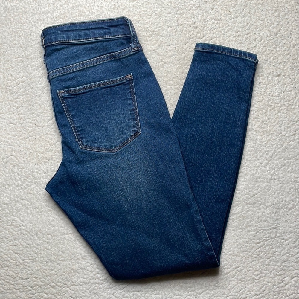 Universal Thread Denim Jeans Stretch Mid Rise Jegging Size 2 / 26 R - Picture 5 of 9